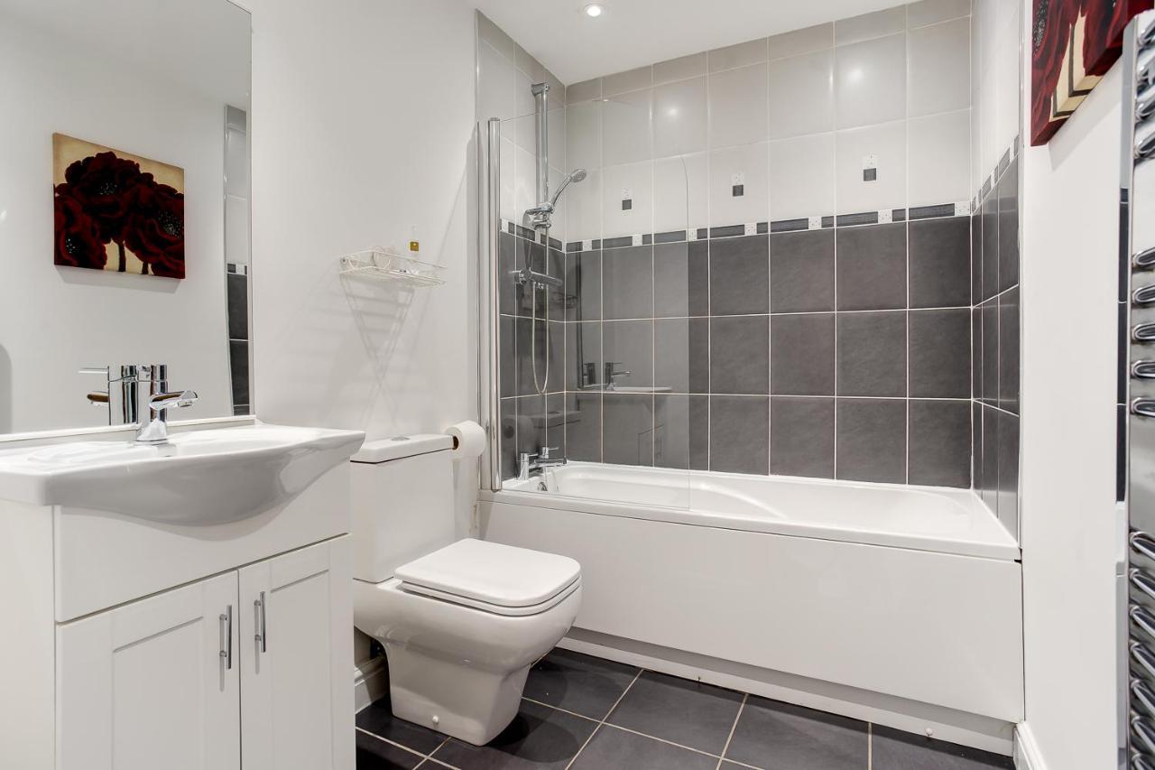 Tewitfield Marina Apartment Carnforth Luaran gambar