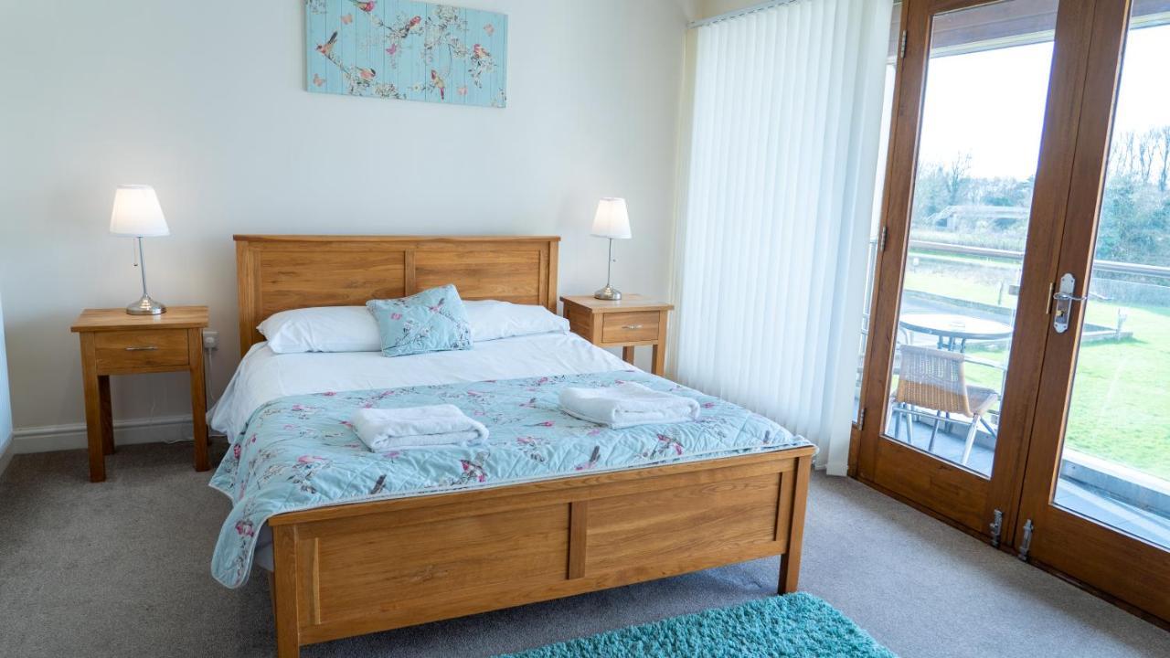 Tewitfield Marina Apartment Carnforth Luaran gambar