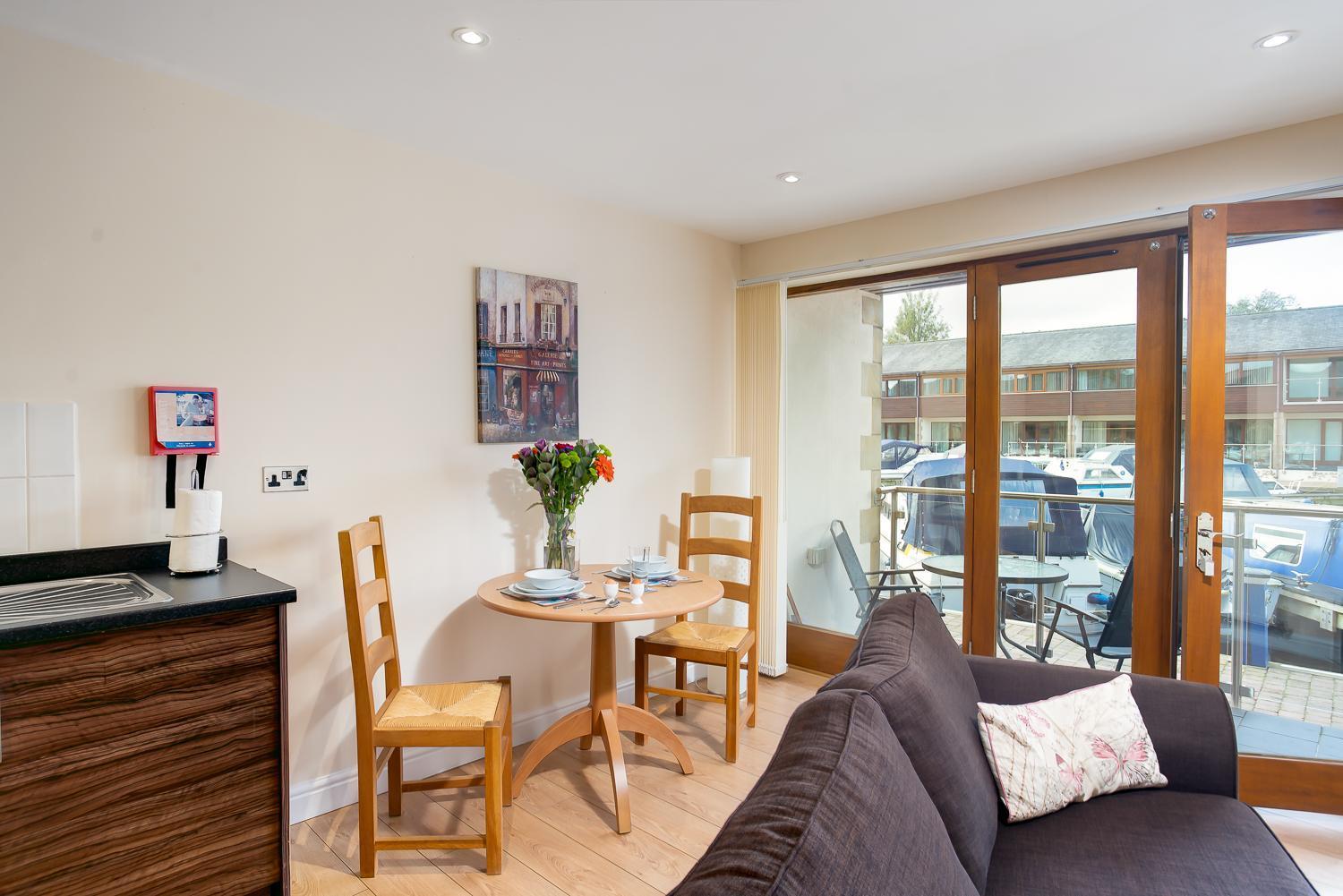 Tewitfield Marina Apartment Carnforth Luaran gambar