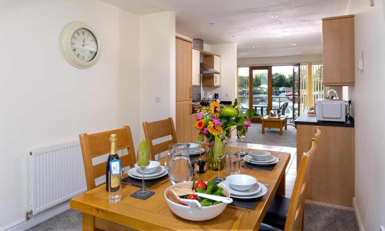 Tewitfield Marina Apartment Carnforth Luaran gambar