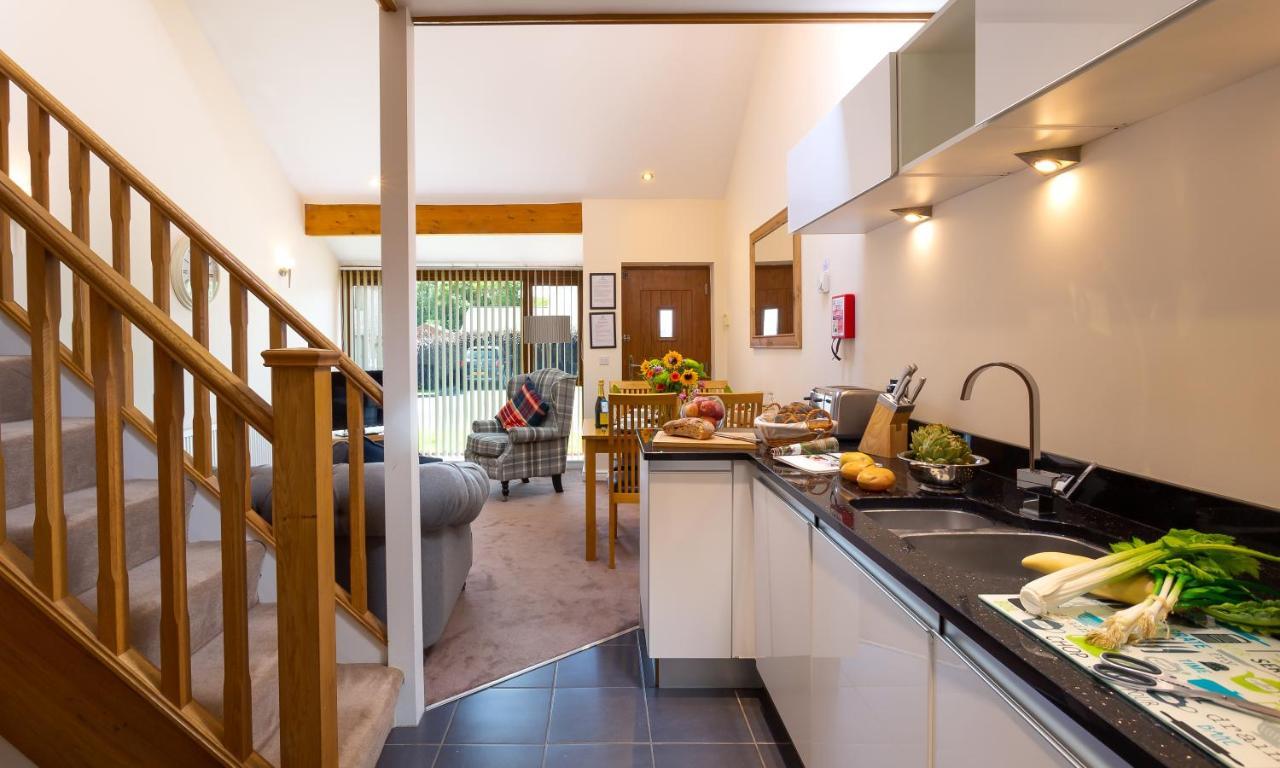 Tewitfield Marina Apartment Carnforth Luaran gambar